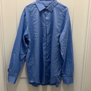 Van Heusen Light Blue Long-Sleeve Dress Shirt